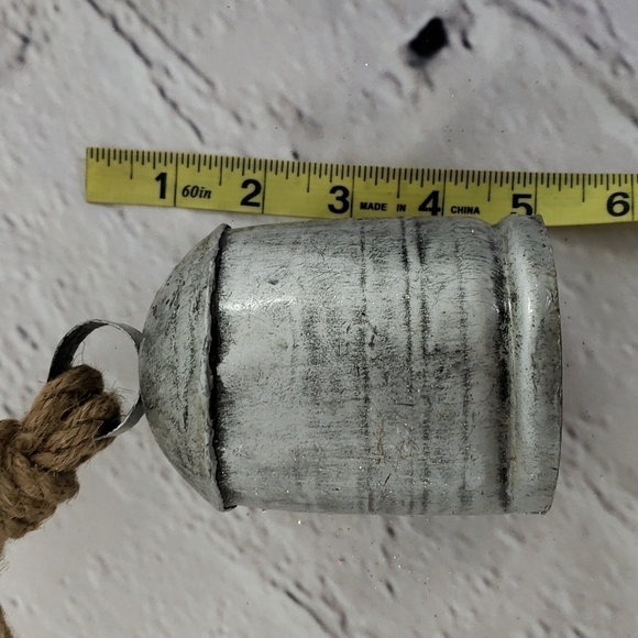 Set of 3 Cow Bell Ornaments Silver Pewter Look Metal & Rope Wood Clangor Medium - Picture 3 of 5